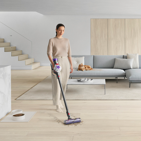 Aspirador Dyson V8 Advanced
                                    image number 3