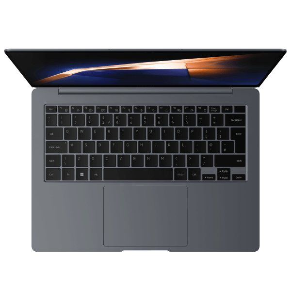 Pack Galaxy Book4 Pro Gray + Smart Monitor Samsung M7 32" de regalo
                                    image number 1